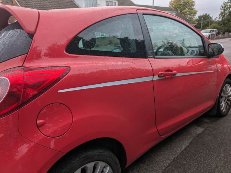 Ford, KA, Hatchback, 2010, Manual, 1242 (cc), 3 doors