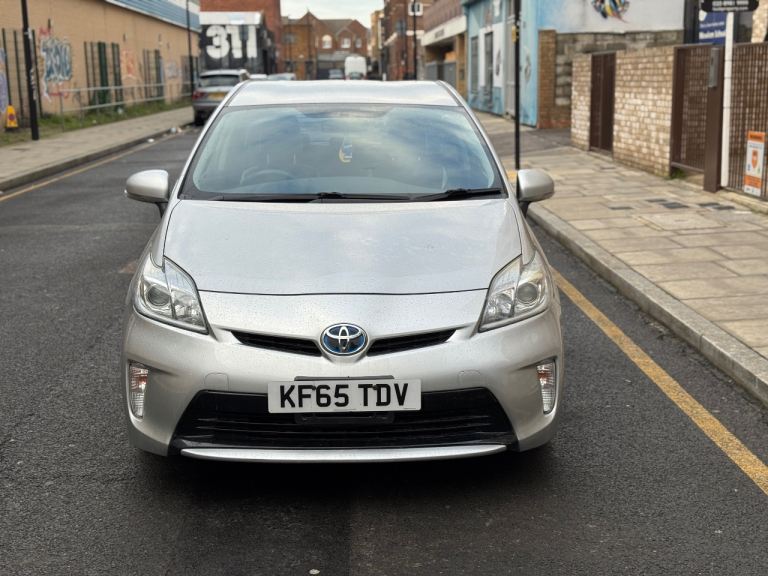 Toyota, PRIUS HYBRID, 2015, 1797 (cc)