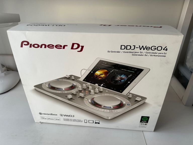Pioneer DDJ-WeGO4 DJ Controller