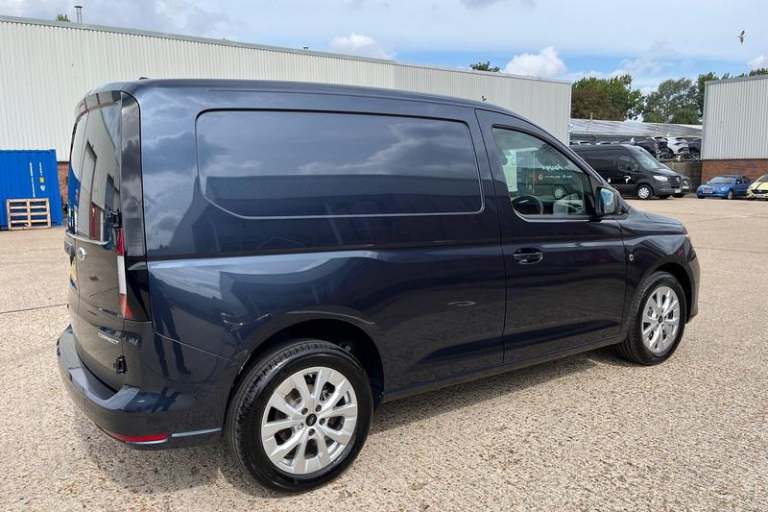 2025 Ford Transit Connect 220 Limited L1 SWB 2.0 EcoBlue 102ps Manual Panel Van Diesel Manual