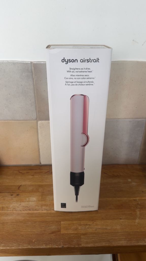 Dyson Airstrait straightener – unused / excellent condition