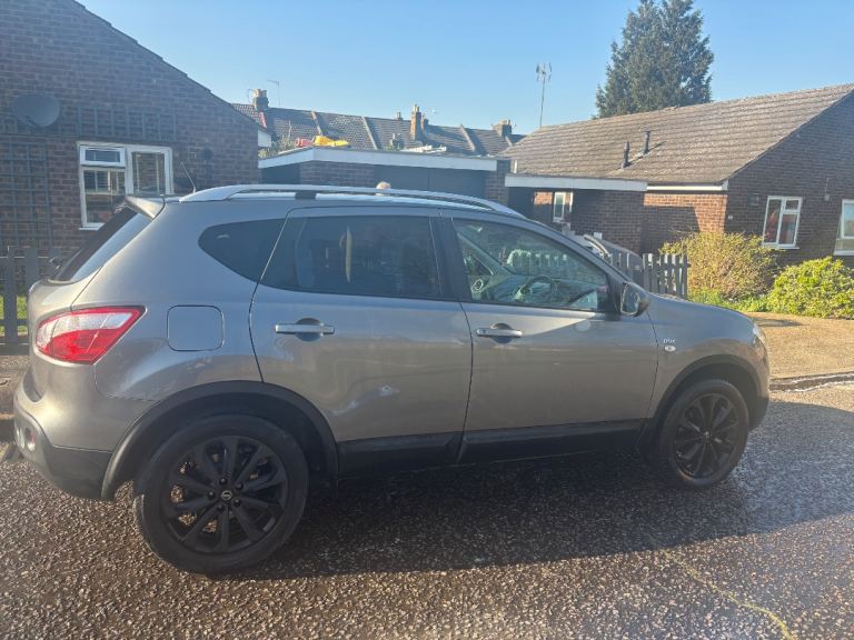 Nissan, QASHQAI, Hatchback, 2011, Manual, 1598 (cc), 5 doors