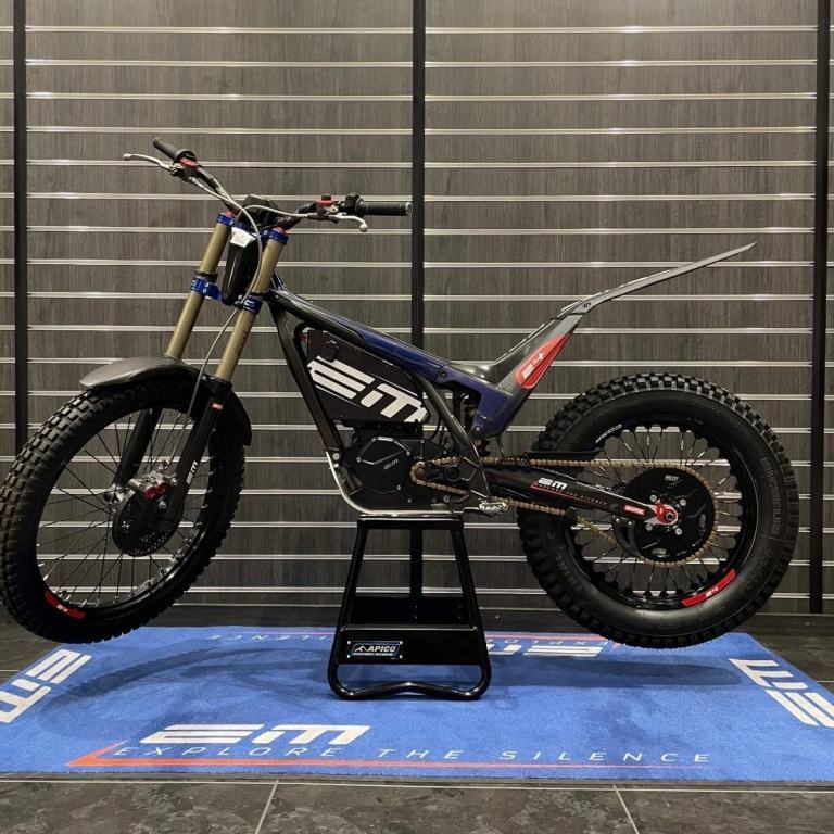 2024 EM EPURE COMP ** EXCELLENT CONDITION** USED ELECTRIC TRIALS BIKE