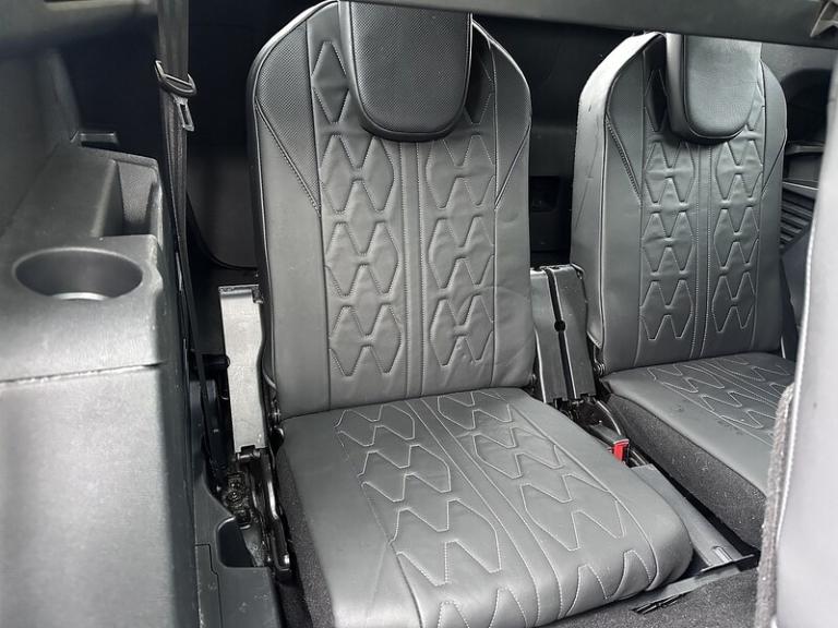 2017 Peugeot 5008 1.2 PureTech GT Line 5dr HATCHBACK PETROL Manual