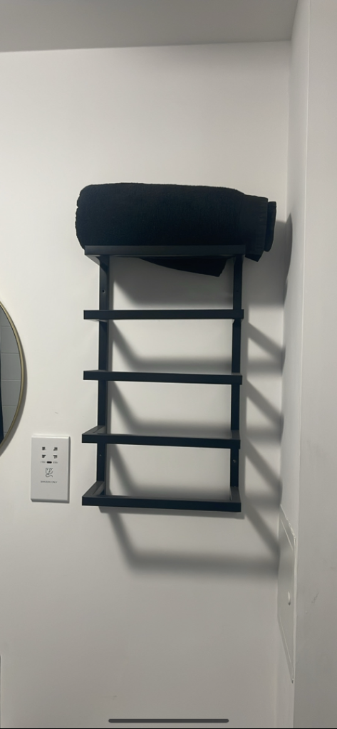 Black Wall-Mounted Bathroom towel holder