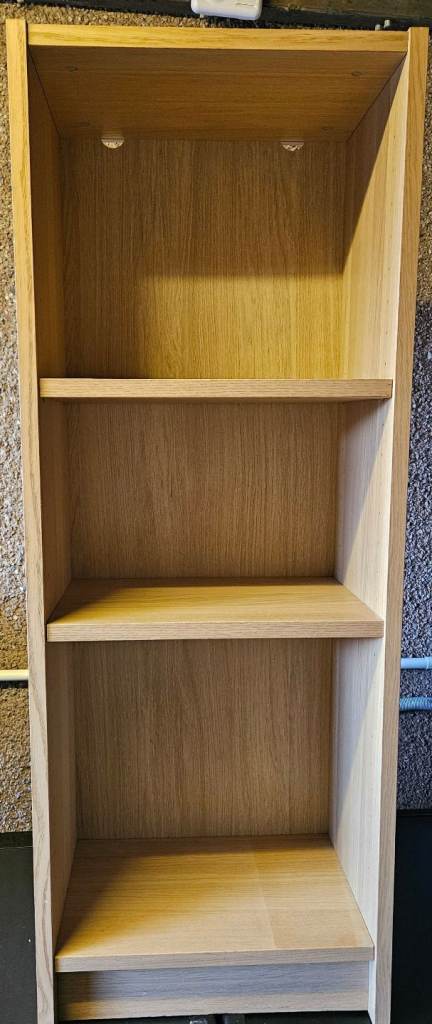  bookcase or bookshelves 