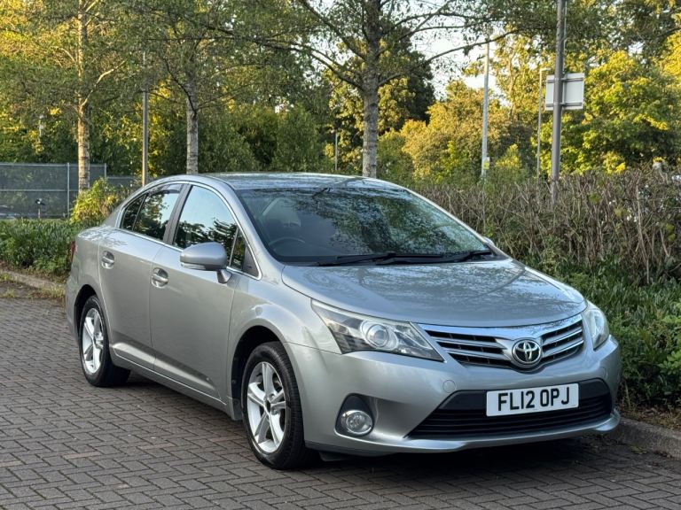 Toyota, AVENSIS, Saloon, 2012, Manual, 1998 (cc), 4 doors