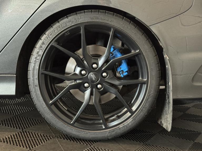 FORD FOCUS 2.3 T EcoBoost RS Grey Manual Petrol 2016