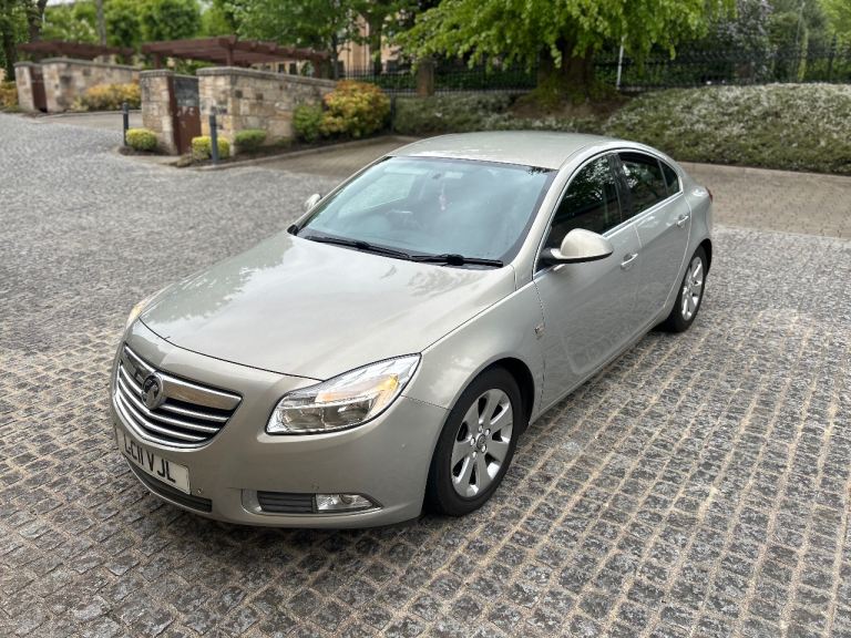 Vauxhall, INSIGNIA, Automatic Hatchback, 2011, Other, 1956 (cc), 5 doors