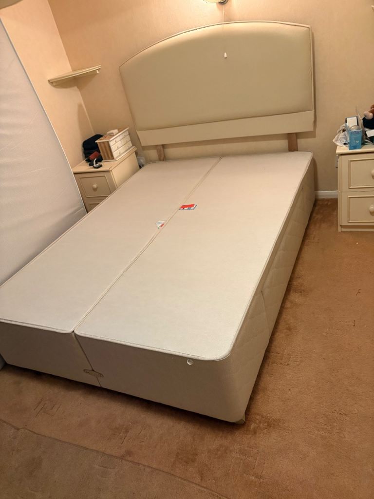 House clearance lots for sale 