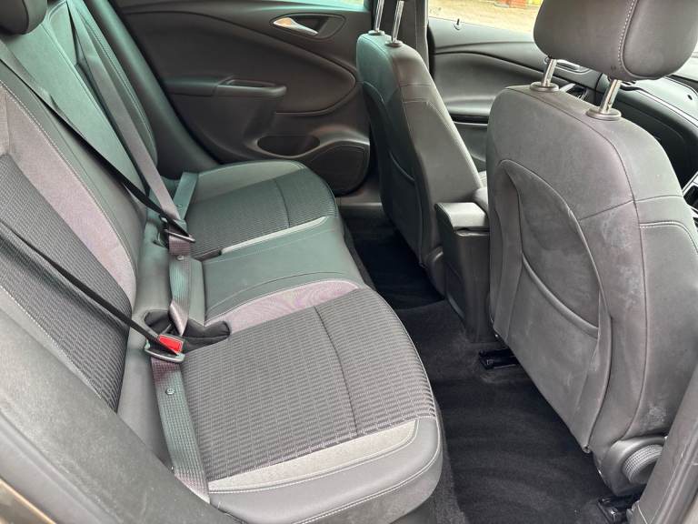 2021 Vauxhall Astra Astra Griffin EDN 1.2 T 5sr Hatchback Petrol Manual