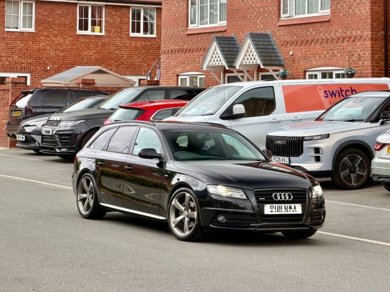 2012 Audi A4 S-Line Quattro 2.0TDI 170 Black Edition. 