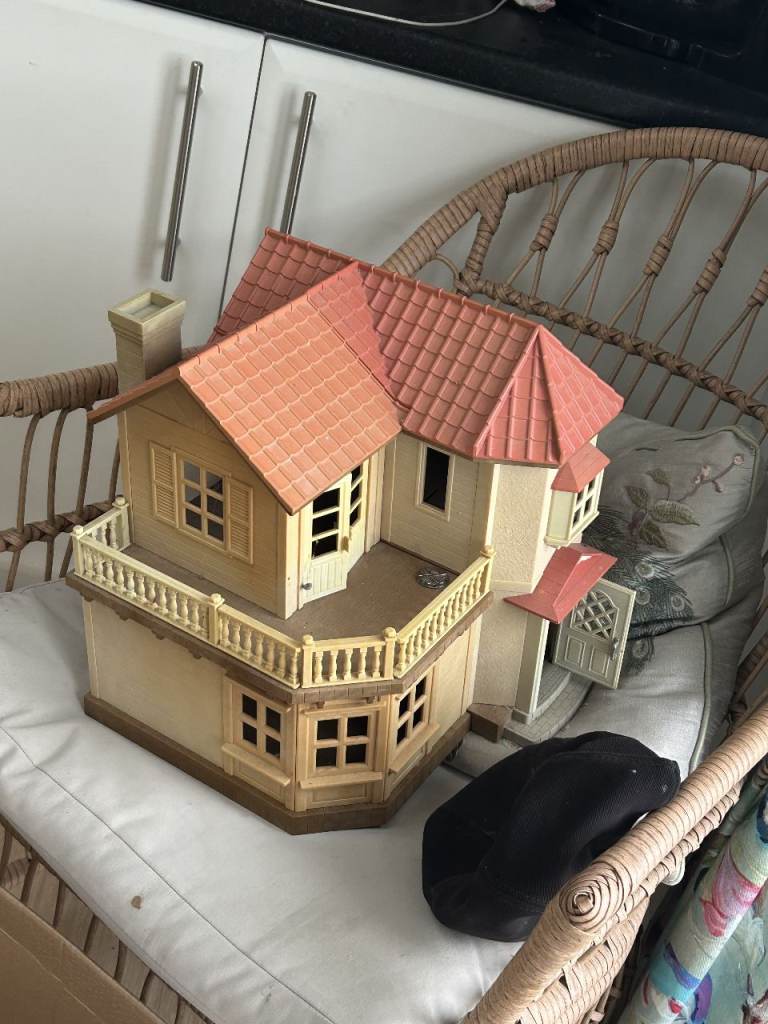 Sylvanian Families House / Dolls House