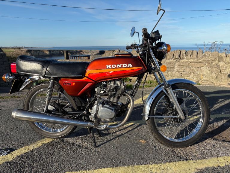 Honda, CB100N 