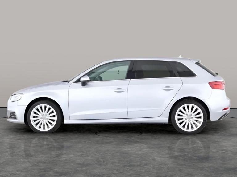 2017 Audi A3 1.4 TFSI e-tron 5dr S Tronic HATCHBACK PETROL/ELECTRIC Automatic