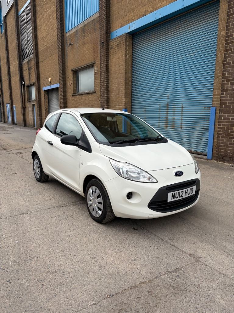Ford, KA, Hatchback, 2012, Manual, 1242 (cc), 3 doors
