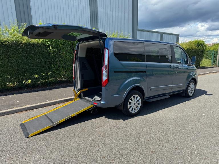 2021 Ford Tourneo Transit Custom Titanium Wheelchair Access WAV 5 SEATS NEW BELT
