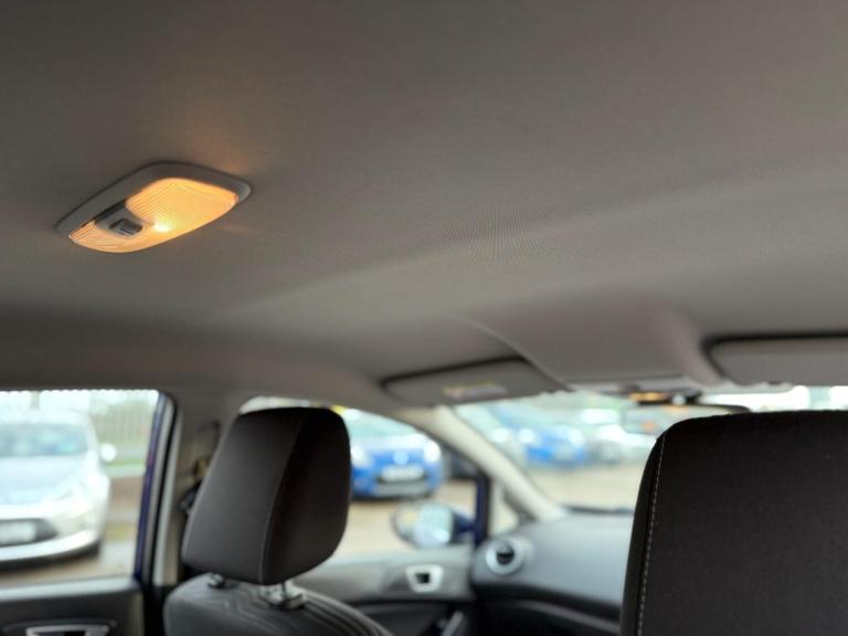 2016 Ford Fiesta 1.0 EcoBoost Zetec 5dr HATCHBACK PETROL Manual