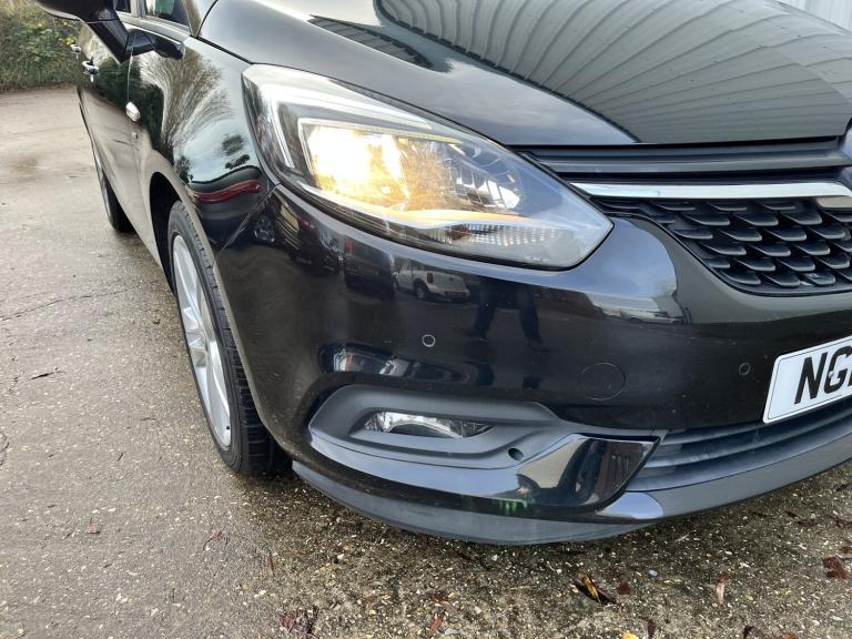 VAUXHALL ZAFIRA TOURER 1.4 i Turbo SRi Nav Black Manual Petrol 2017