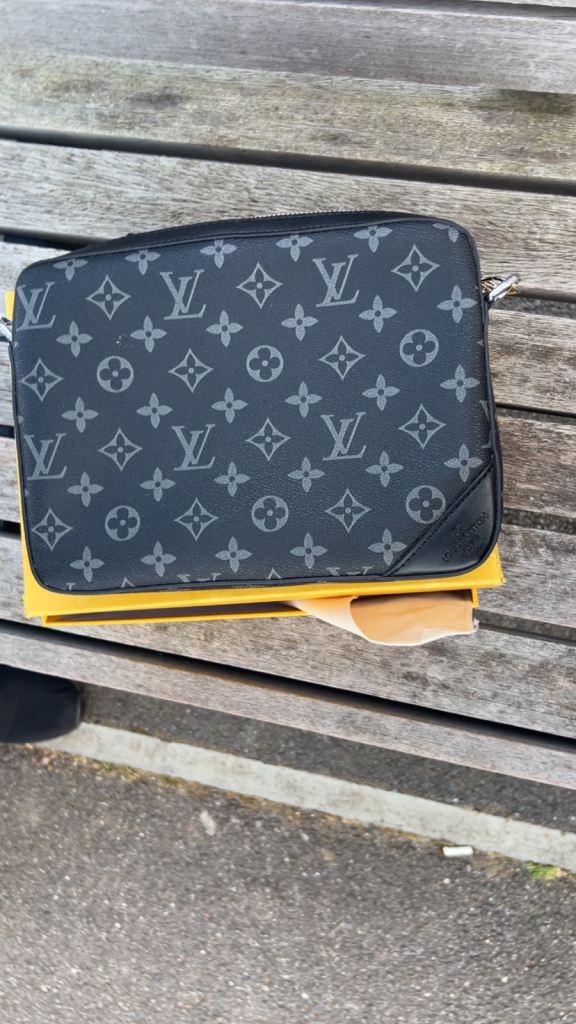 Lv trio messenger bag 