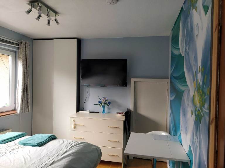 Double Ensuite Room