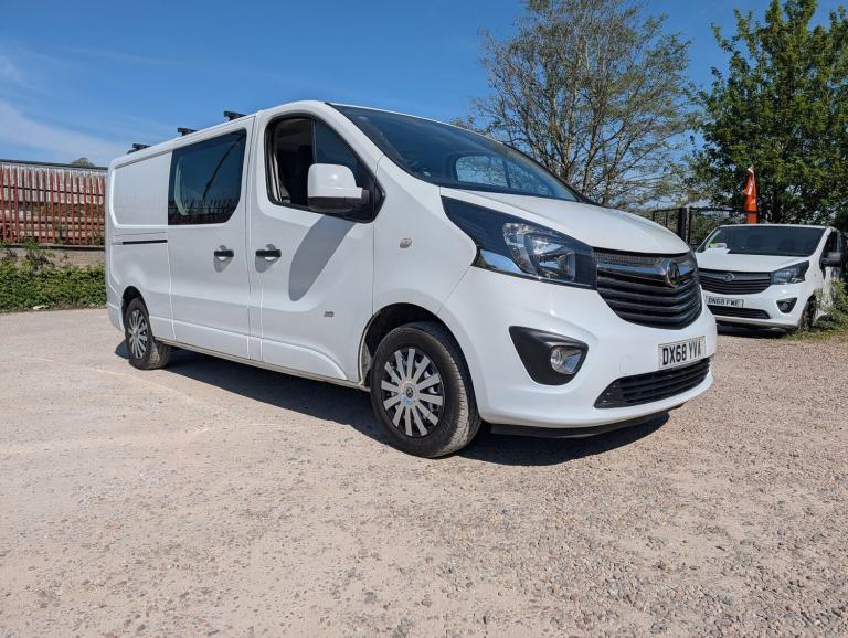 2018 Vauxhall Vivaro 1.6 CDTi 2900 BiTurbo ecoTEC Sportive Crew Van L2 H1 Euro 6 (s/s) 5dr (6 Se ...