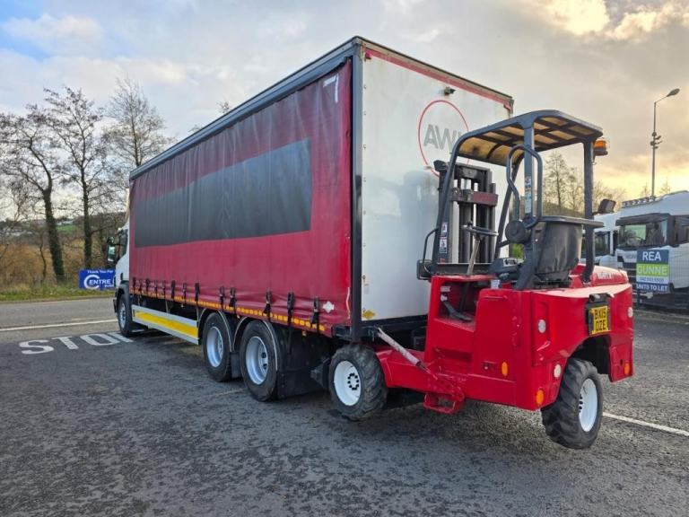 2015 Scania P320 6X2 Twin Wheel 27ft Curtainsider Body