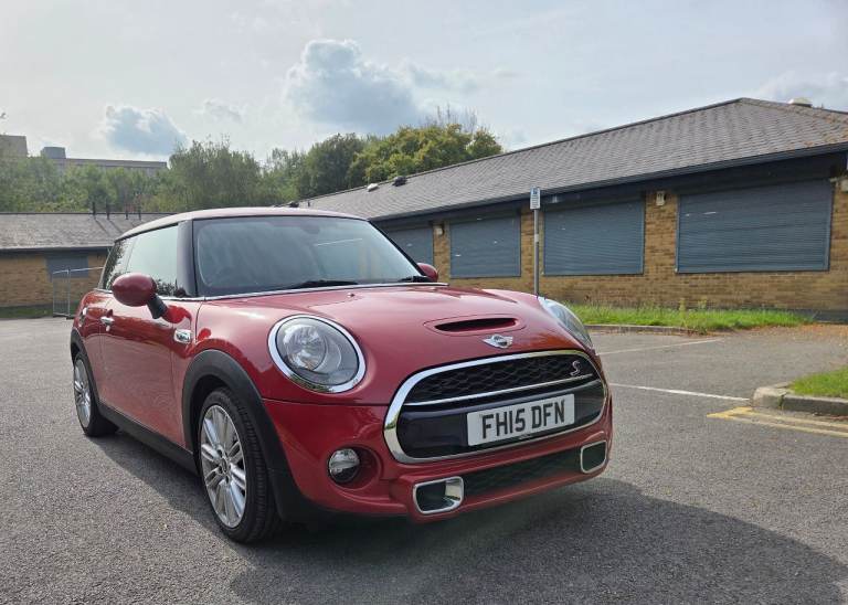 2015 Mini Cooper S Hatch - Newshape - 2.0 - like corsa fiesta st r gti polo clio 500 