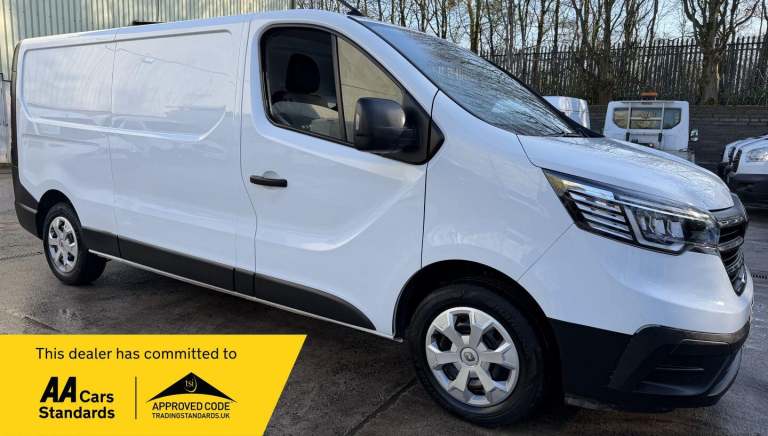 2022 Renault Trafic 2.0 dCi Blue LL30 Business L2 H1 Euro 6 (s/s) 5dr PANEL VAN Diesel Manual
