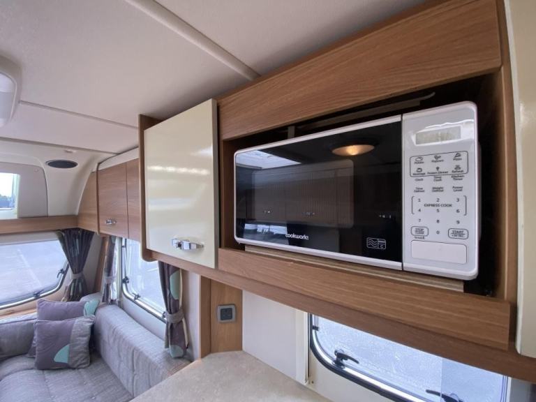 2014 SWIFT FREESTYLE SE S2 TOURING CARAVAN