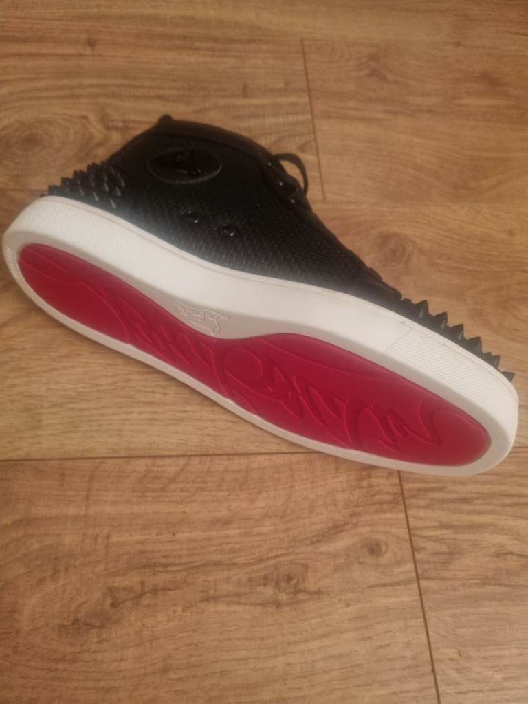 Christian Louboutin size 5