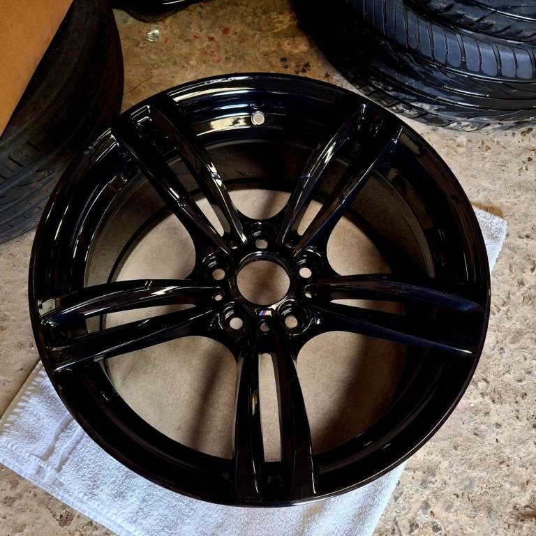 M2 F87 M3 F80 M4 F82 19 INCH GLOSS BLACK ALLOY WHEELS 420d 430d 330d m sport