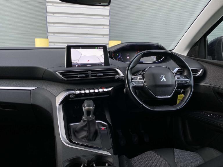 PEUGEOT 5008 1.2 PURETECH ALLURE EURO 6 5DR 2019 [19] BLUE