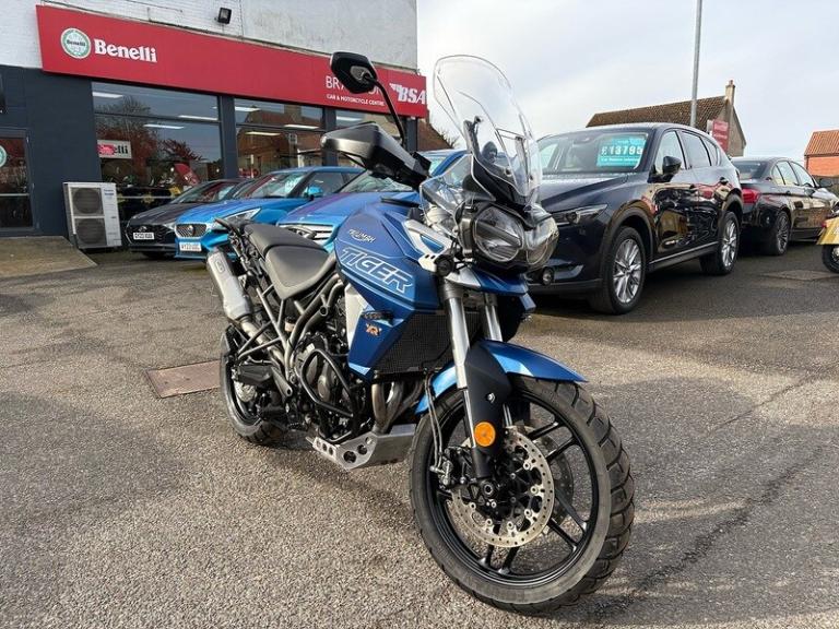 2018 Triumph TIGER Tiger 800 XRT (17MY) Adventure PETROL Manual