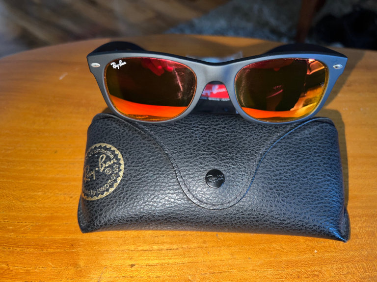 Ray-Ban Wayfarer RB2132 Sunglasses,  Genuine Product, (as new).