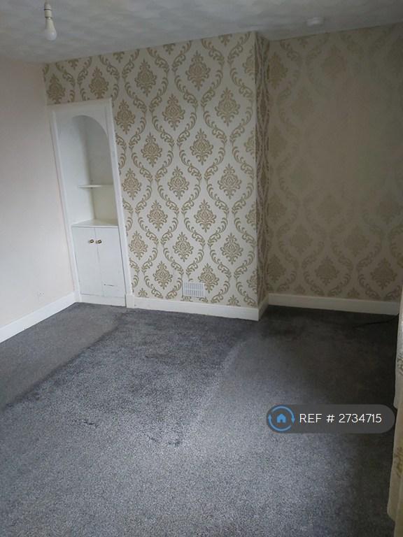 2 bedroom flat in Millburn Avenue, Dumfries, DG1 (2 bed) (#2734715)