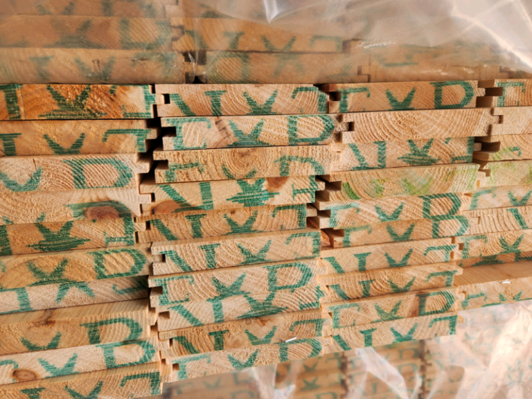 Untreated T&G Floorboard (21mm x 120mm)