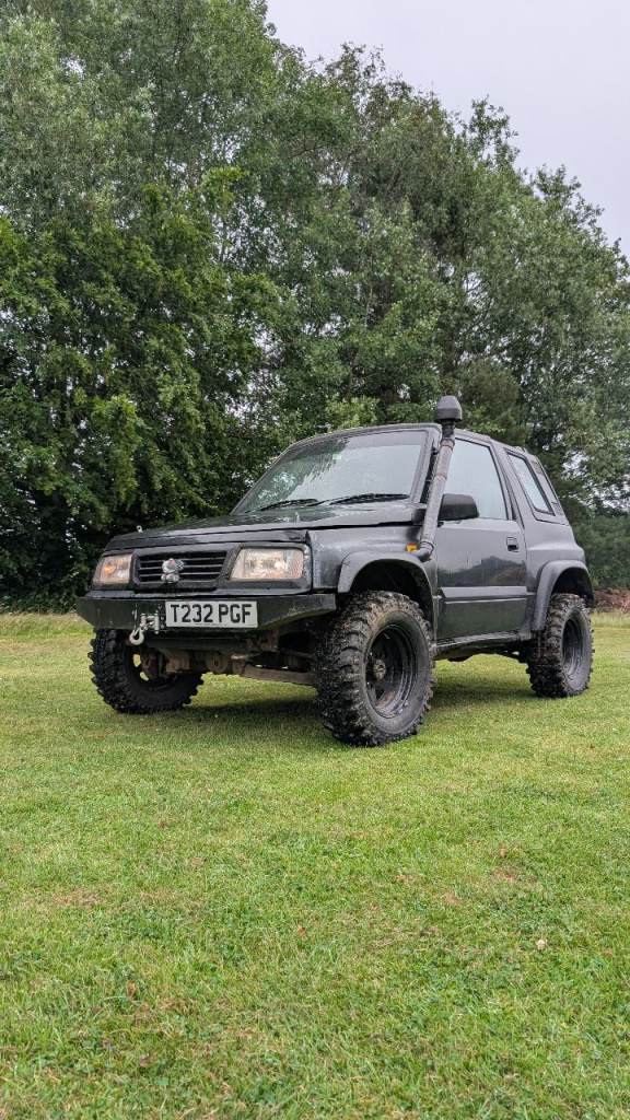 Suzuki Vitara Offroader - MOT until August 27
