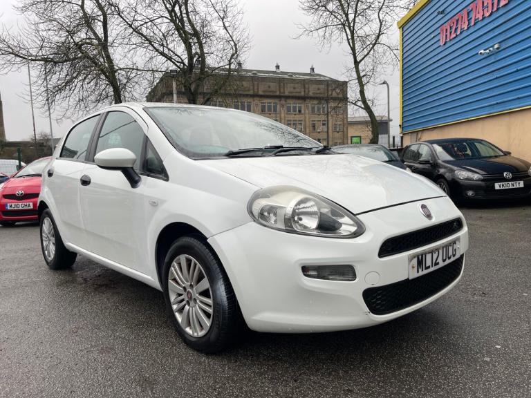 2012 Fiat Punto 1.2 Pop 5dr [Start Stop] HATCHBACK Petrol Manual