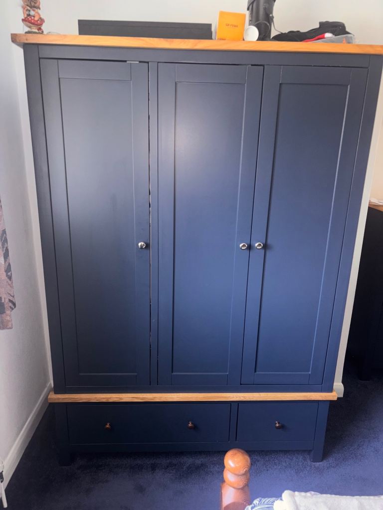 Full Bedroom set 6 months old