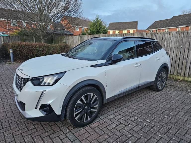 Peugeot 2008 GT Premium EV