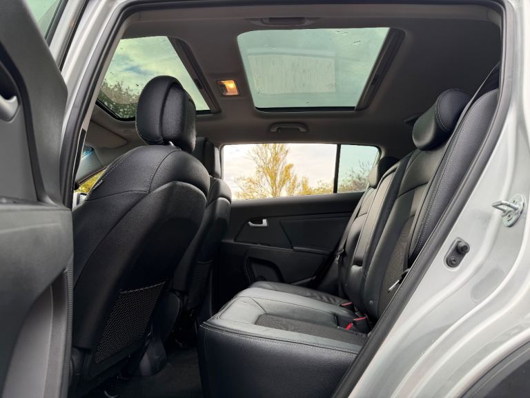 Kia, SPORTAGE, Estate, 2014, Manual, 1591 (cc), 5 doors