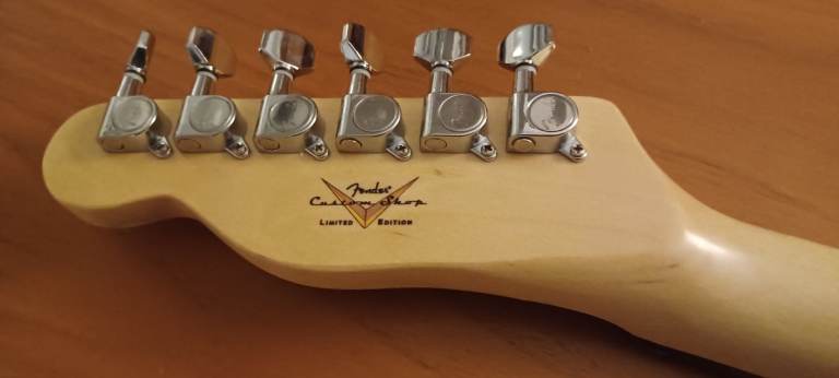 Telecaster Ultra Replica Custom-Build