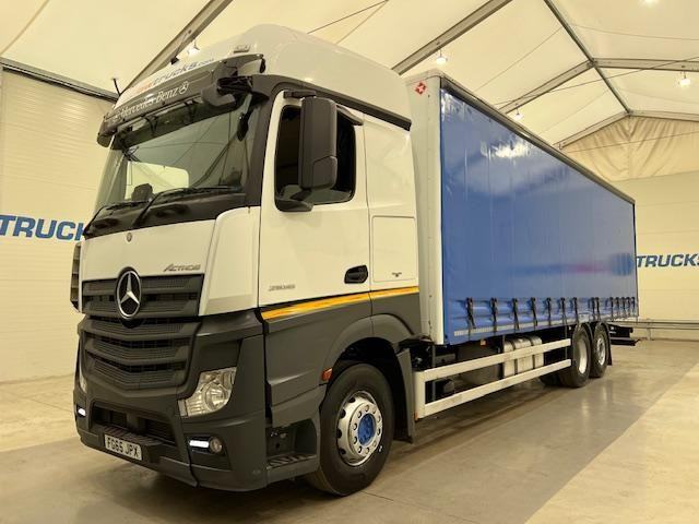 Mercedes Actros 2536 6x2 Sleeper Cab Curtainsider 