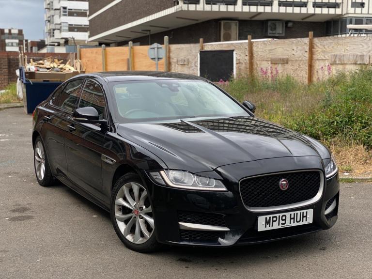 2019 Jaguar XF 2.0i R-Sport Auto Euro 6 (s/s) 4dr SALOON Petrol Automatic