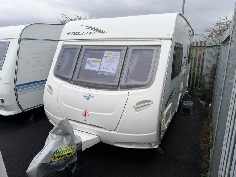2010 Lunar Stellar 2 Berth Compact Full Rear Kitchen 