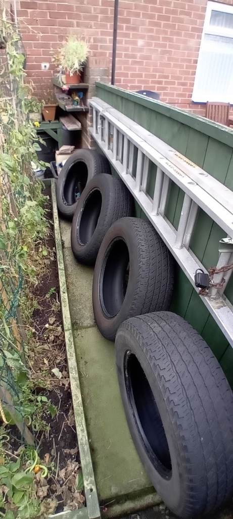 Part worn Tyres 225-65-17