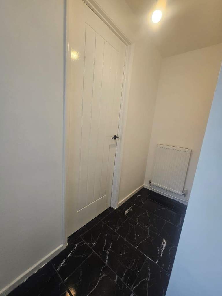 2 bedroom house for rent 