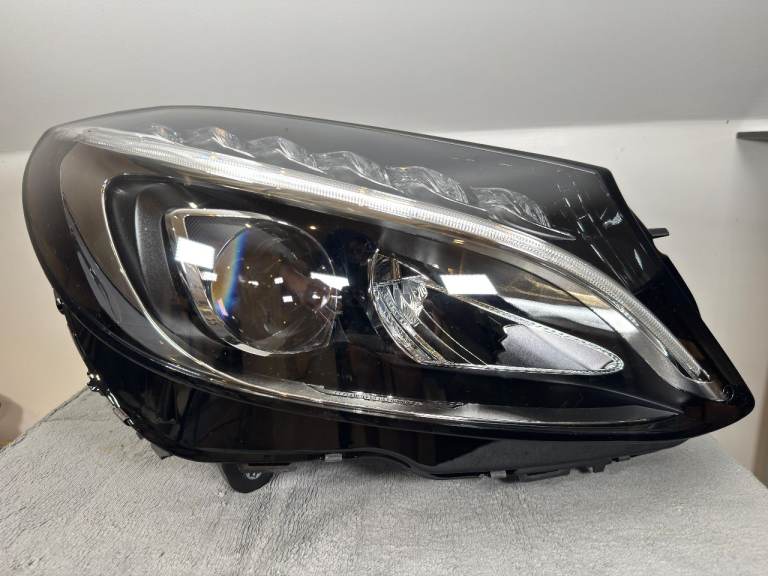 Brand New Mercedes C Class W205 Right Side Headlight 2014-18