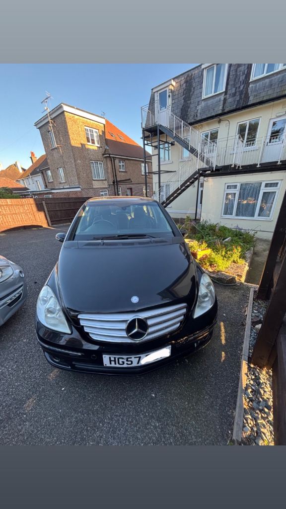 Mercedes b class 2007. 